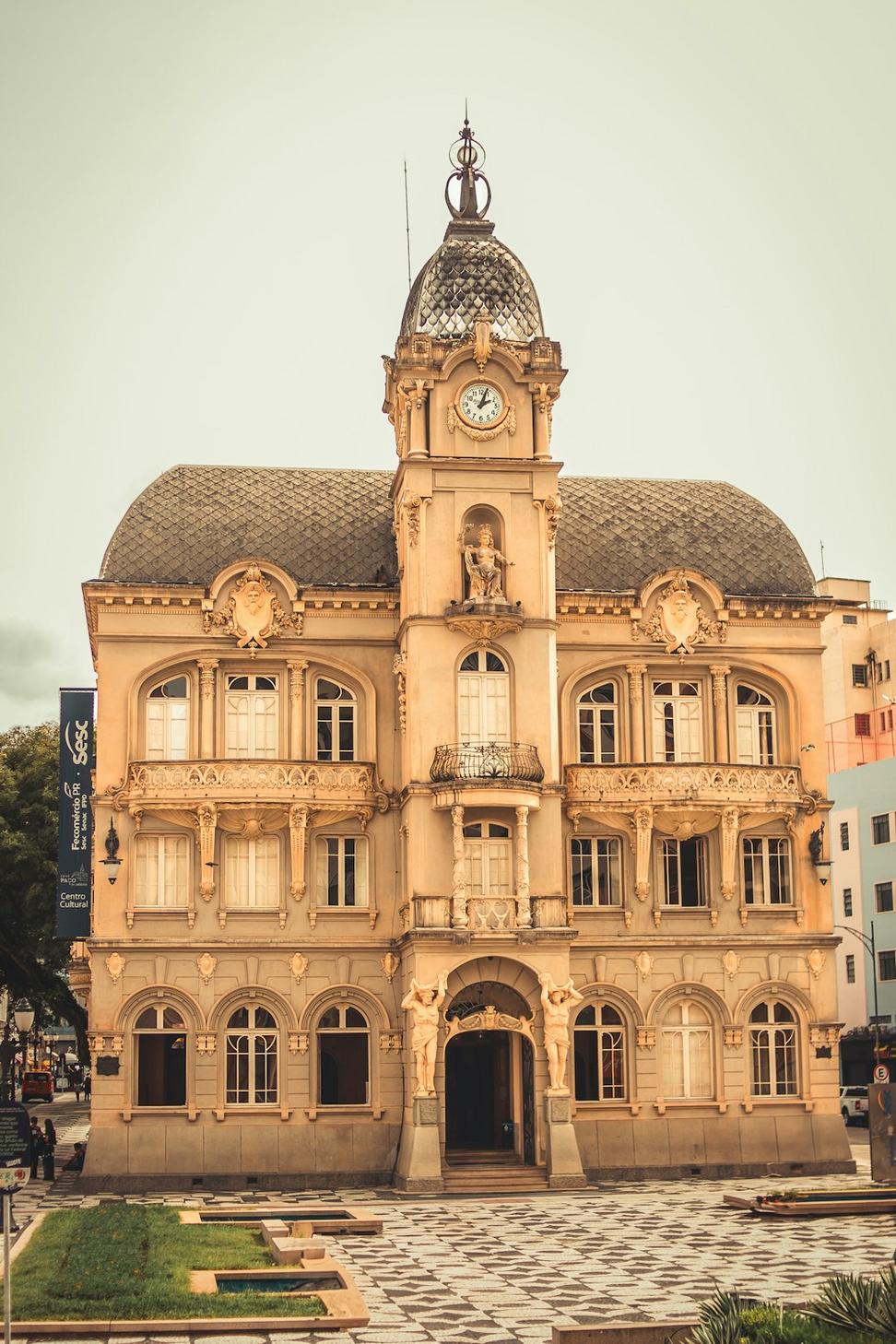 Bank Building